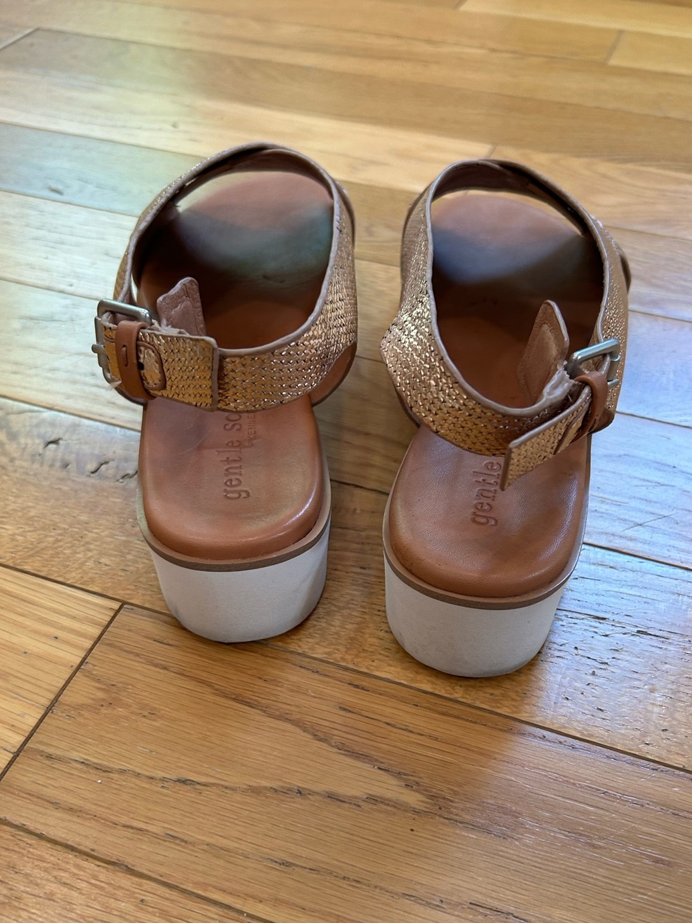 Kenneth Cole Gentle Soles Kiki Sandals - Picture 4 of 6